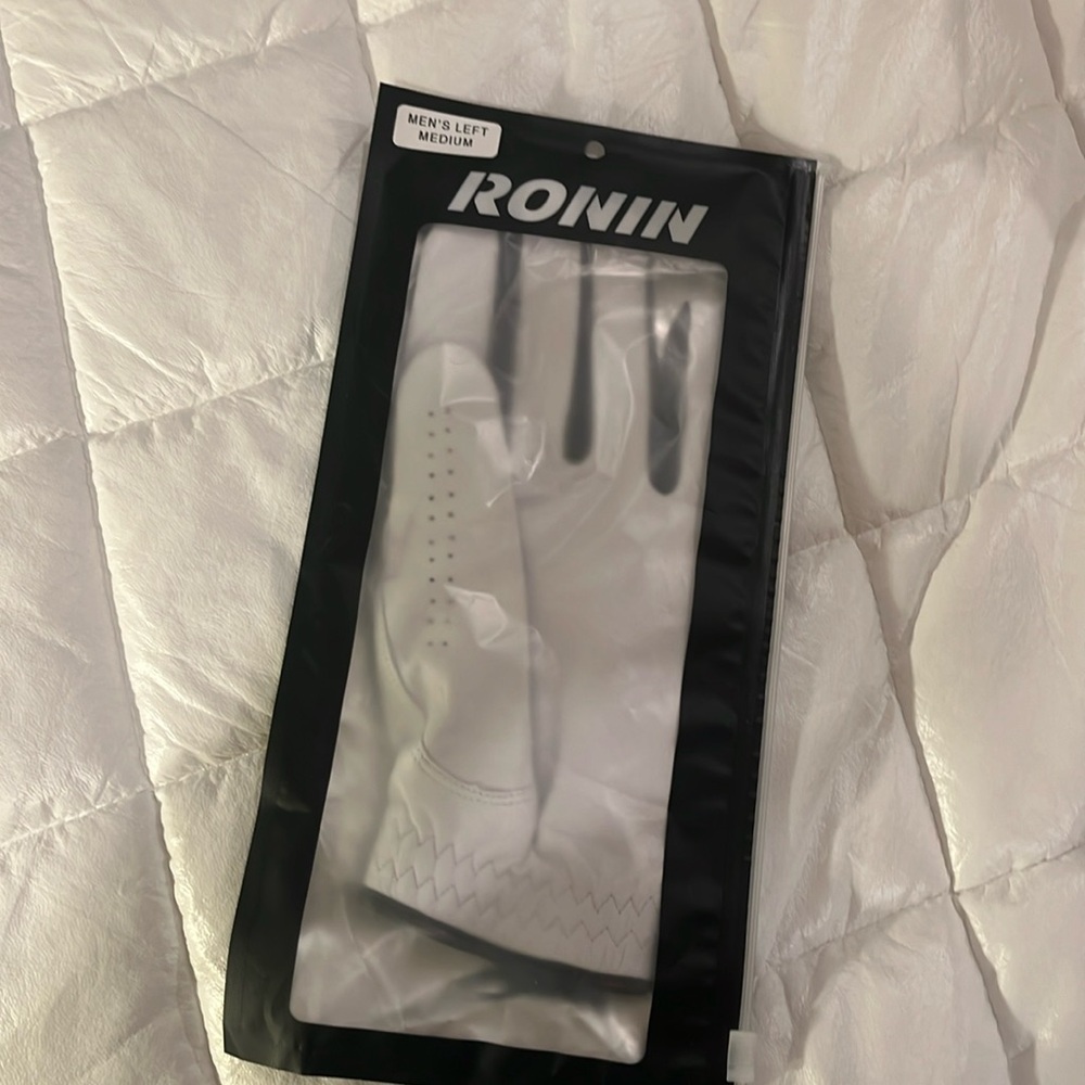 Ronin Mens gold glove - new